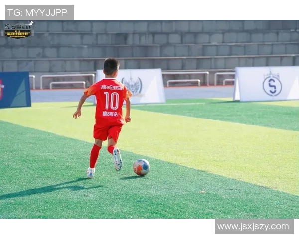 重庆足球队在全国锦标赛中的耐力表现分析与总结